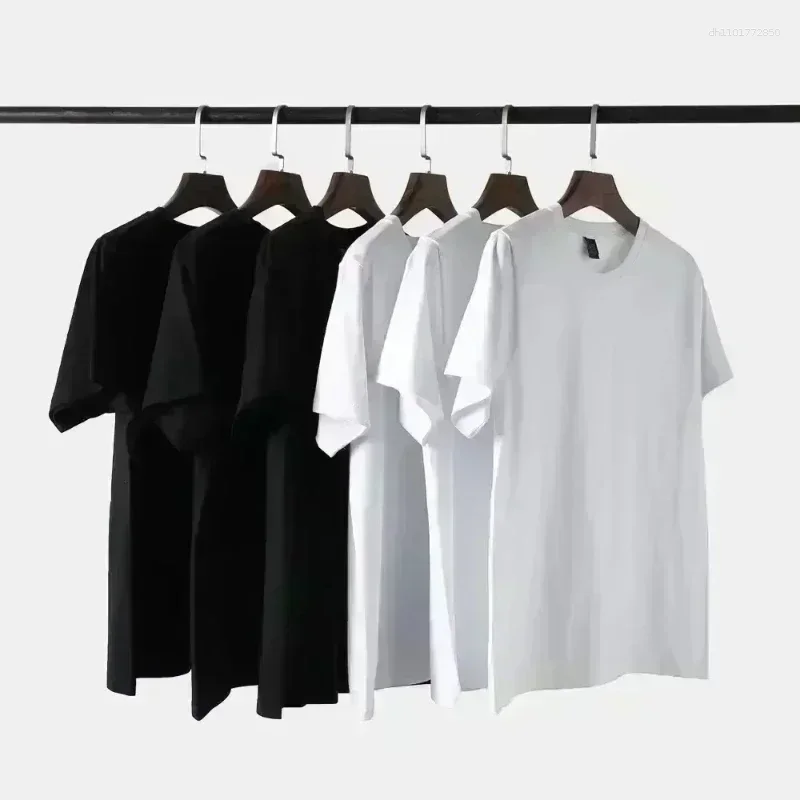 T-shirt retrò di Zara Larsson, - Summer Zara recensione e prezzo