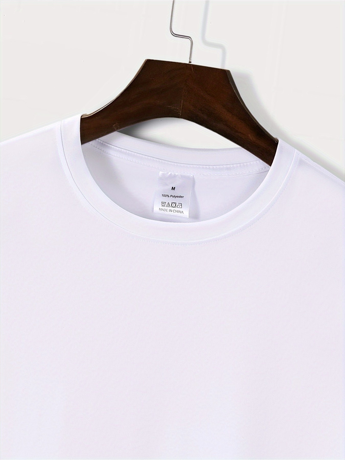 La maglietta a maniche corte d - Summer Clothing Must Haves recensione e prezzo